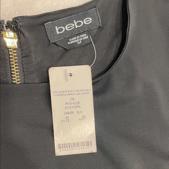 ☺️NWT Bebe long sleeve bodycon with gold belt - Picture 2 of 8